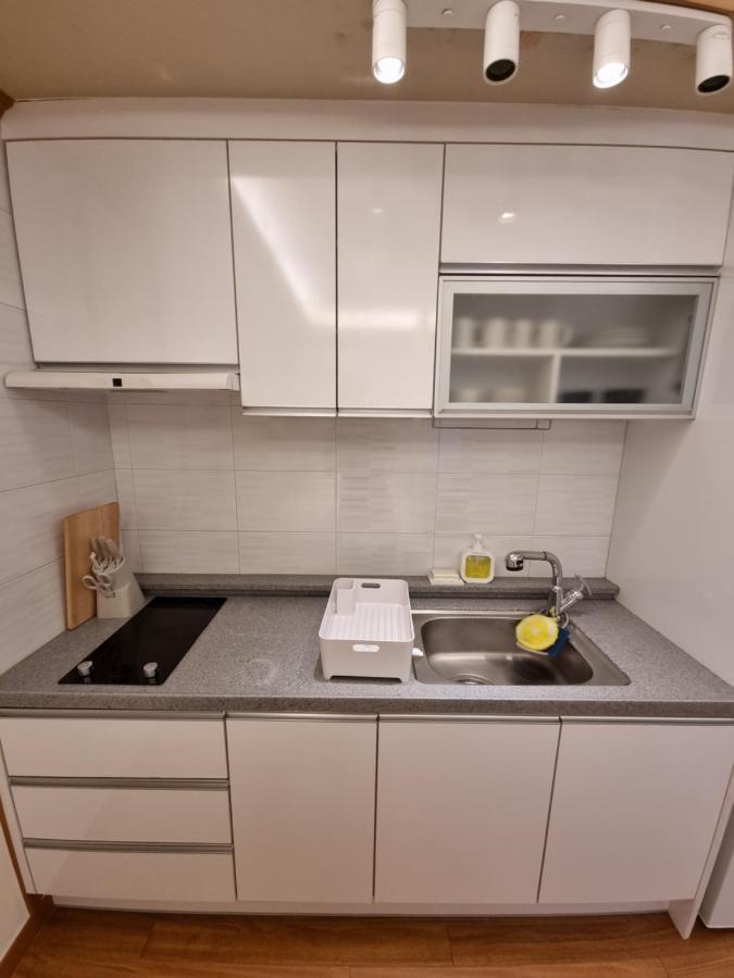 Complace H Сеул Екстериор снимка