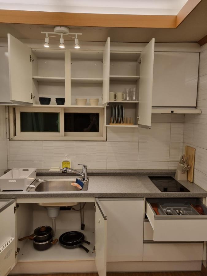 Complace H Сеул Екстериор снимка