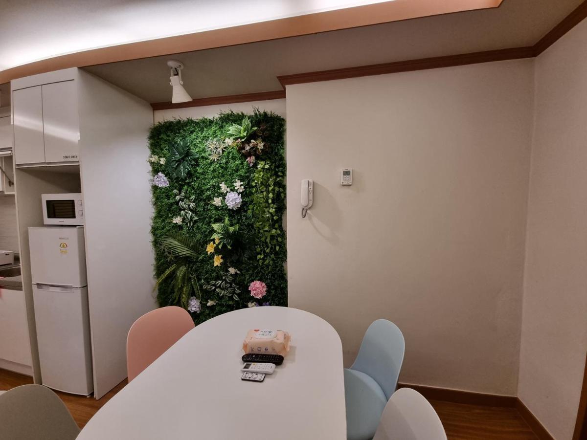 Complace H Сеул Екстериор снимка